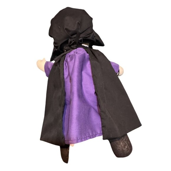 Handcrafted Amish Faceless Doll In Traditional Attire With Bonnet Apron - Picture 3 of 4